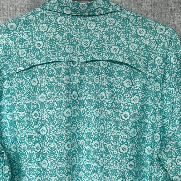 Eddie Bauer Shirt Button Up Size XXL Outdoor Back Vent TopTeal & White Floral - Picture 4 of 7